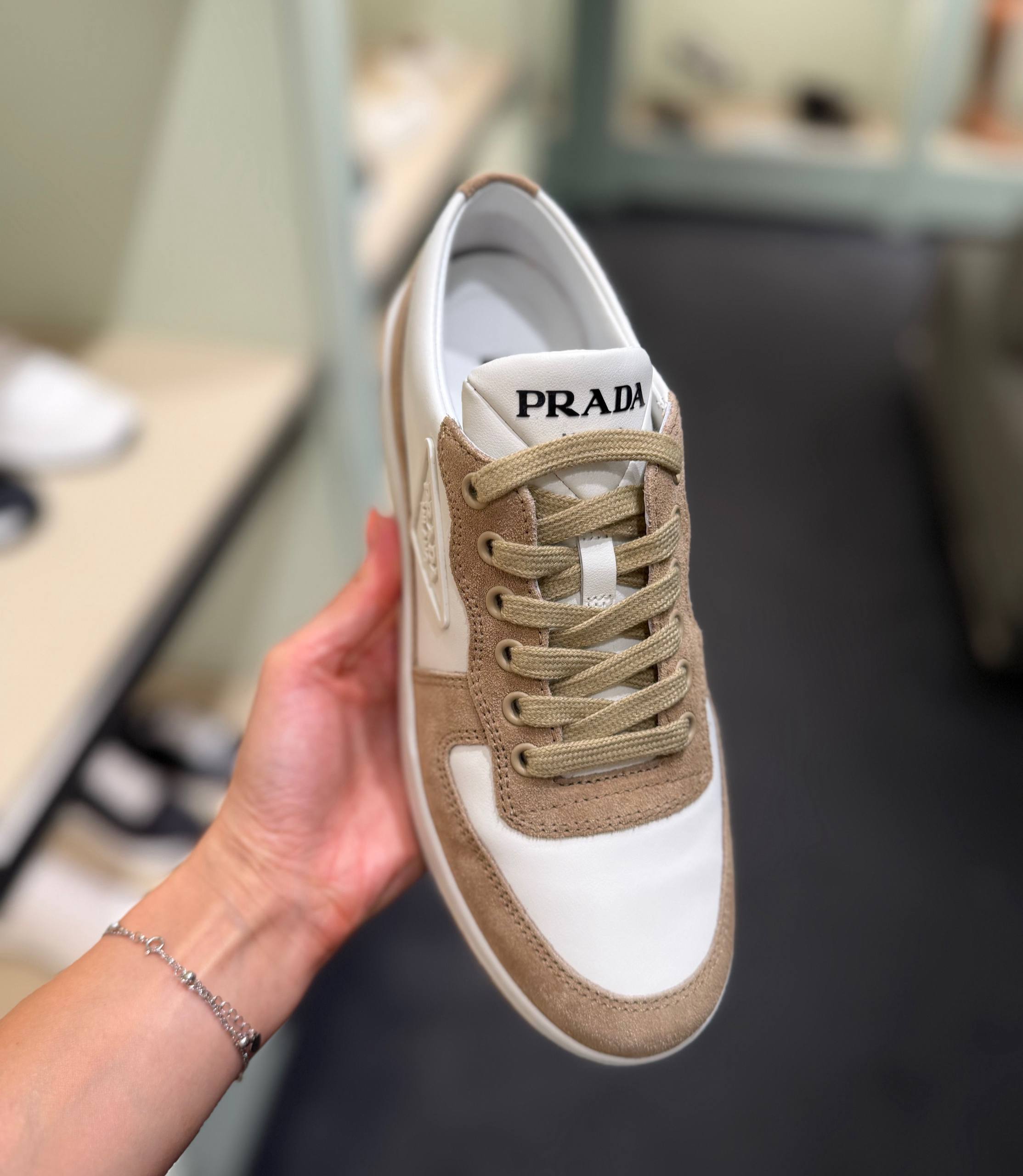Кеды Prada из кожи и