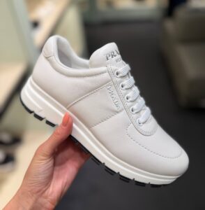 Кроссовки женские Prada Prada Outlet 2