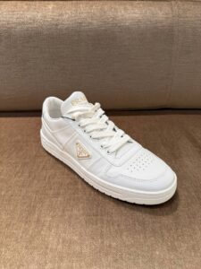 Кроссовки женские Prada Prada Outlet