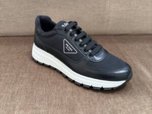 Кроссовки женские Prada Prada Outlet 2 3 4 5