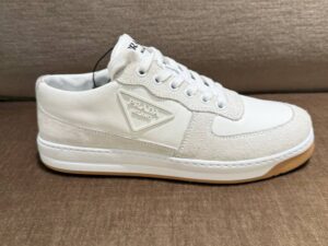 Кроссовки женские Prada Prada Outlet