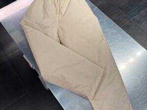 Брюки женские Prada Re-Nylon Prada