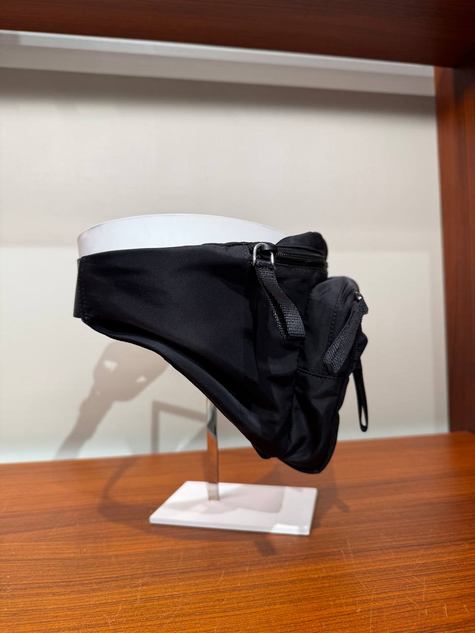 Сумка на пояс Prada Prada