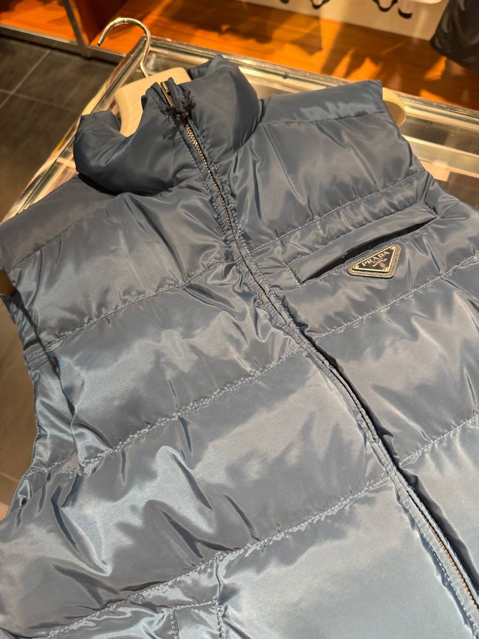 Пуховый жилет Prada Prada Outlet 2 3
