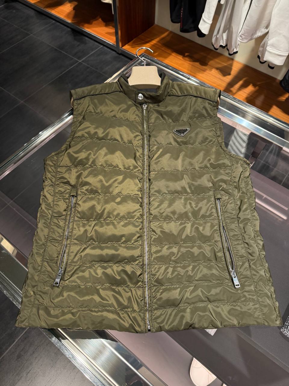 Пуховый жилет Prada Prada Outlet 2