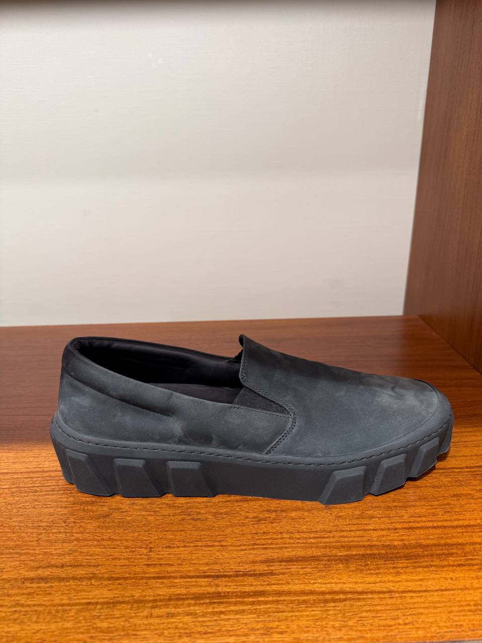 Слипоны мужские Prada Prada Outlet