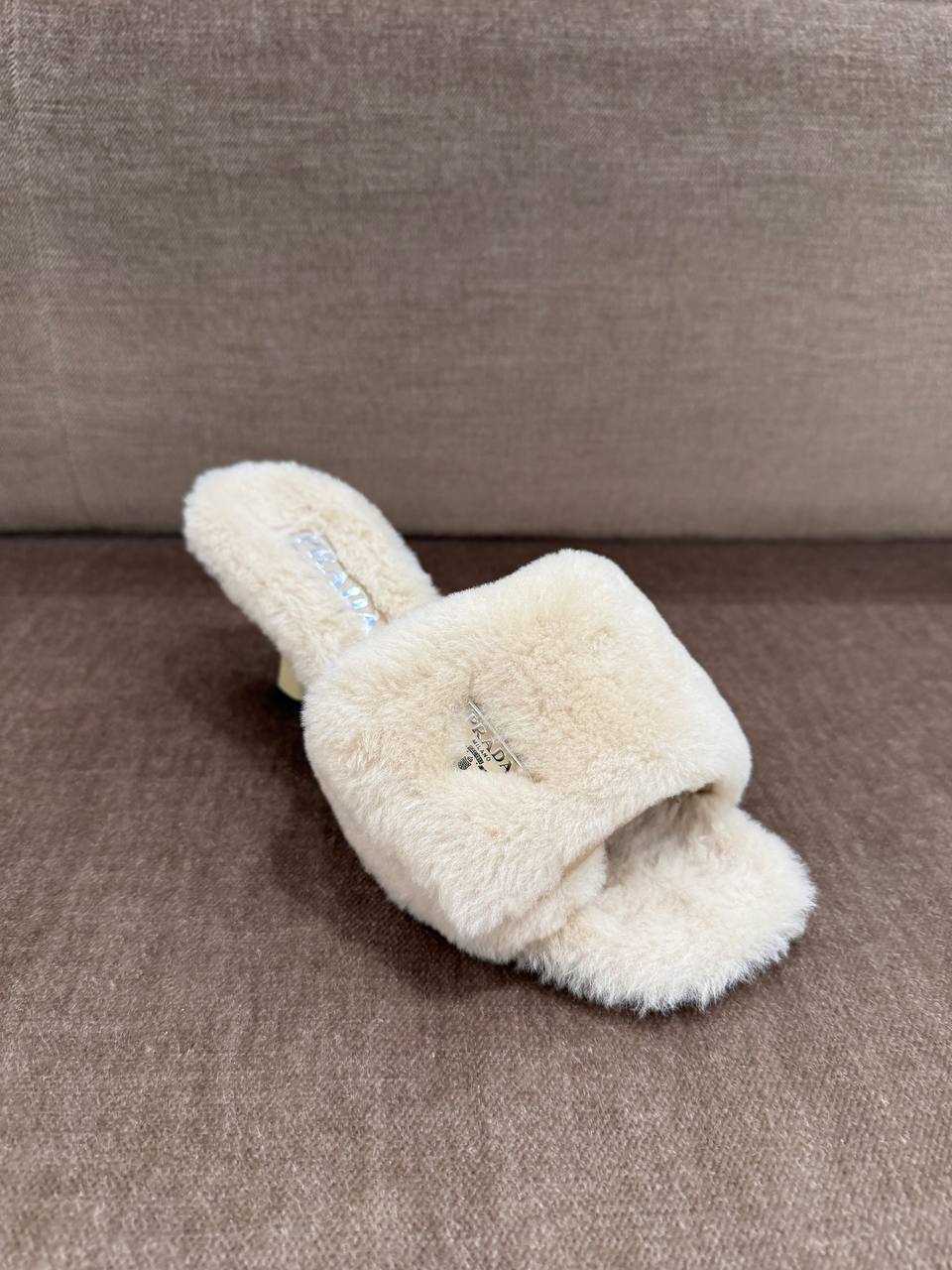 Мюли из овчины Prada Prada