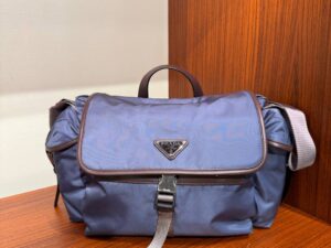 Сумка-мессенджер Prada Tessuto Prada Outlet 2