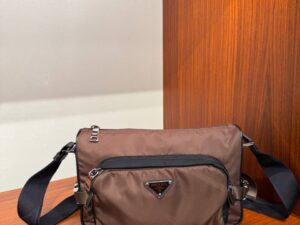 Сумка кросс-боди Prada Prada Outlet
