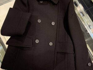 Шерстяной бушлат Prada Prada Outlet — фото 1 Шерстяной бушлат Prada Prada Outlet