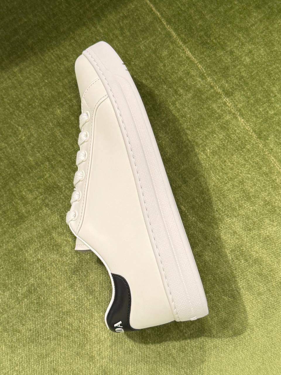 Кеды женские Prada Prada Outlet 2 3 4