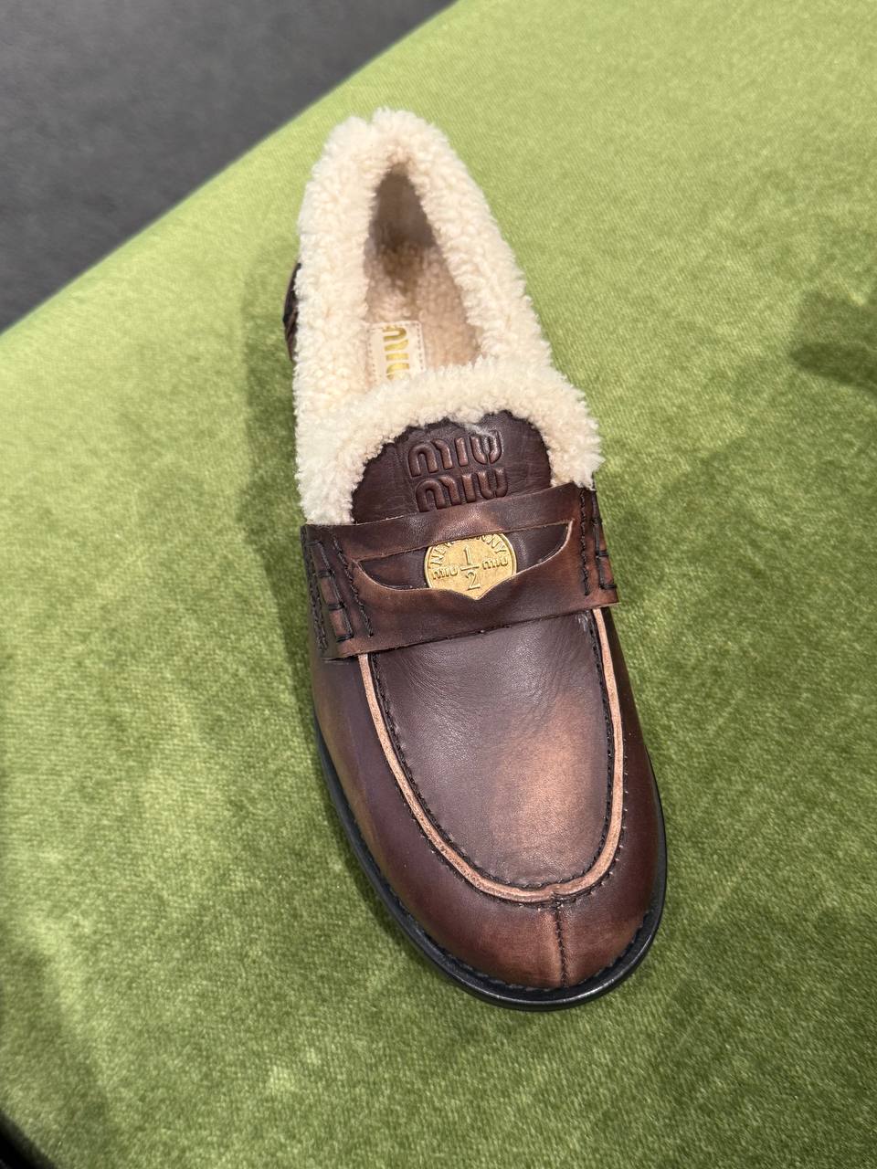 Лоферы женские Miu Miu Prada