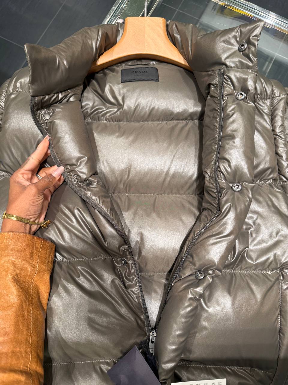 Пуховик Prada Prada Outlet