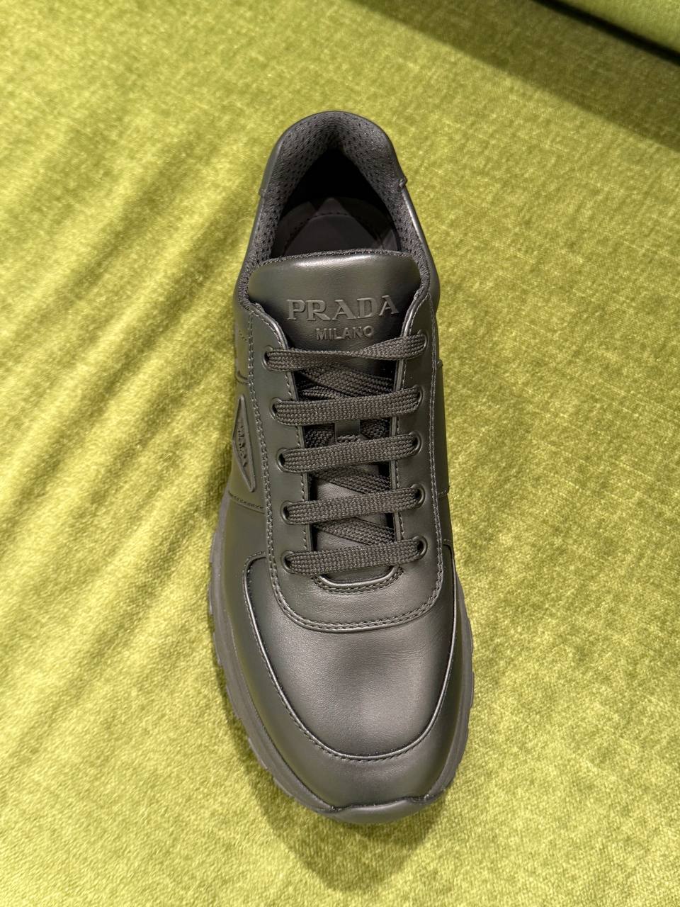 Кроссовки мужские Prada Vitello Soft