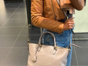 Кожаная сумка тоут Prada Prada