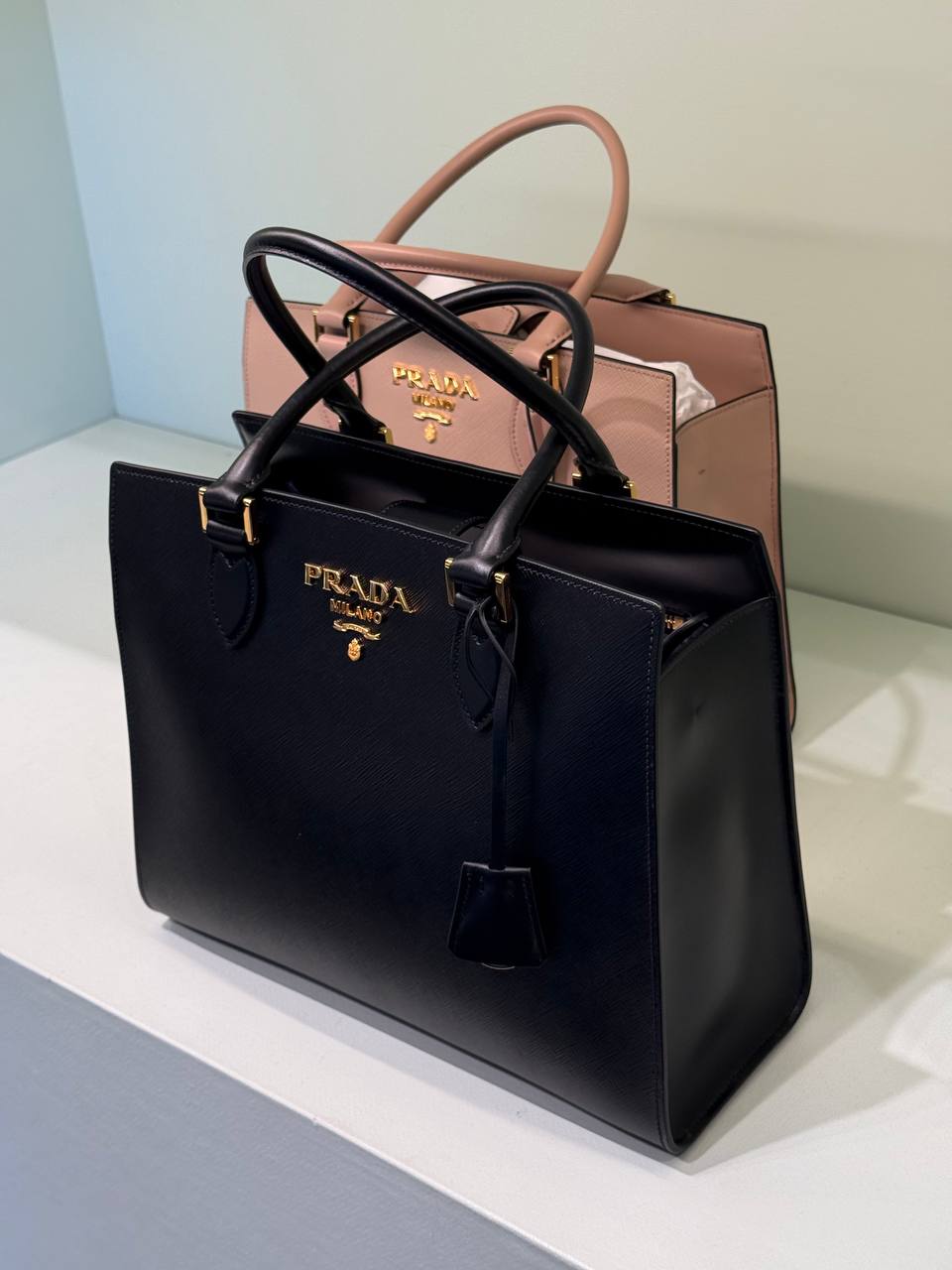 Сумка Prada Saffiano Prada Outlet