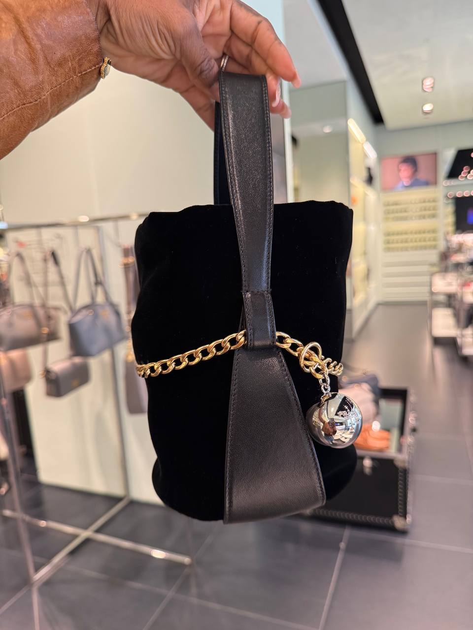 Сумка Prada из бархата Prada