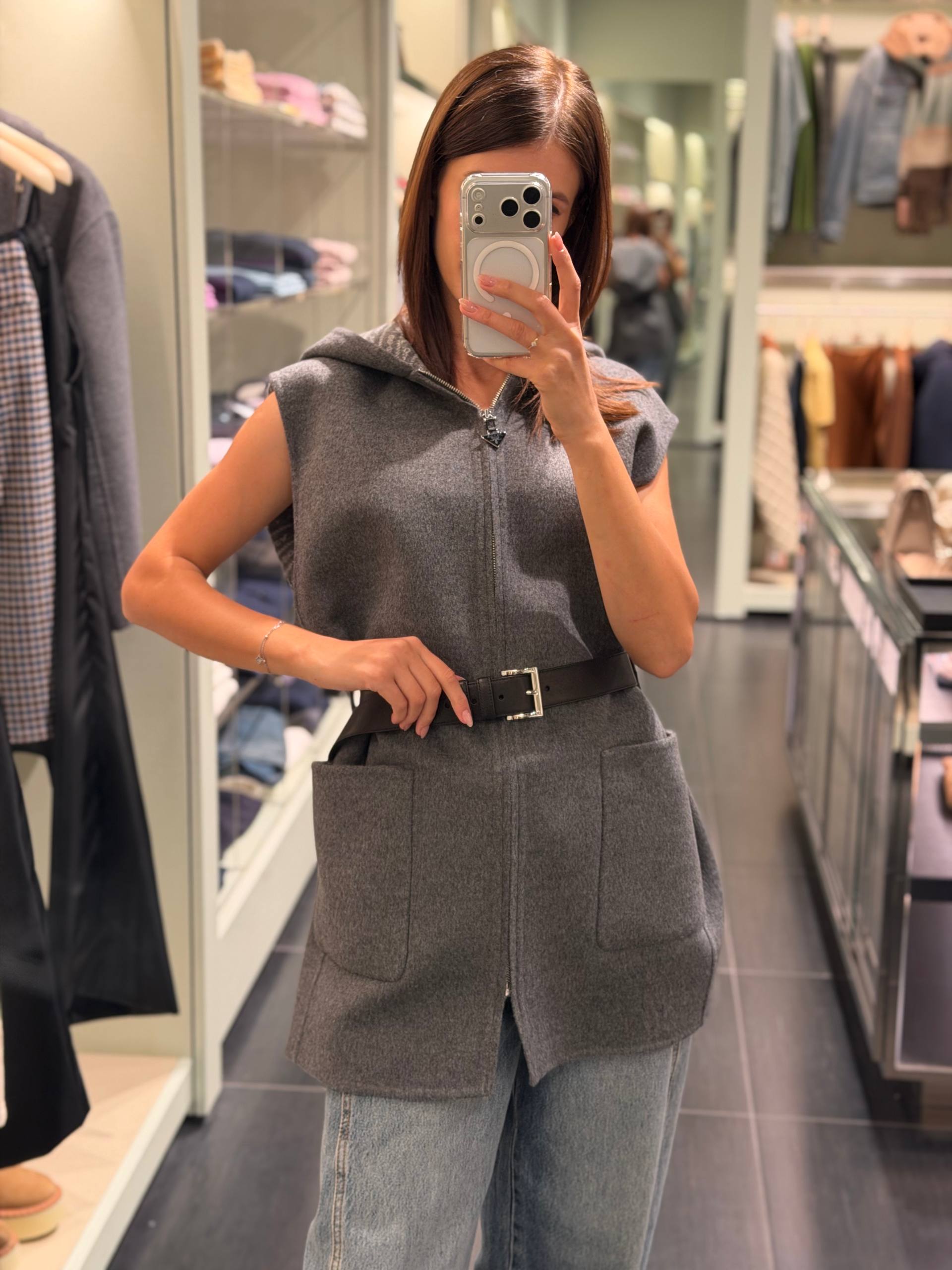 Шерстяной жилет Prada Prada Outlet