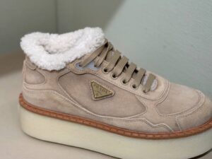 Кроссовки женские Prada Prada Outlet