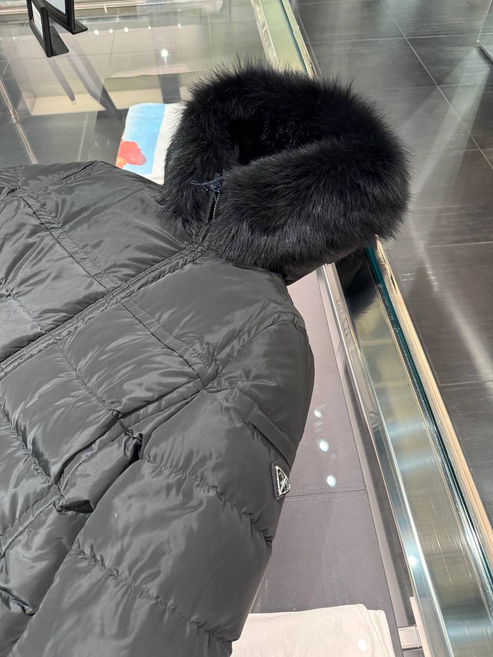 Пуховик женский Prada Prada Outlet 2 3