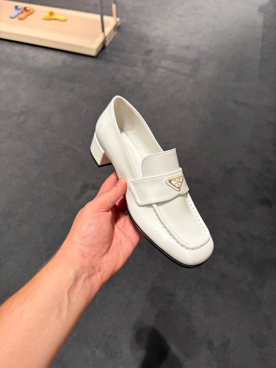 Лоферы женские Prada Prada Outlet