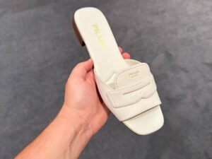 Кожаные мюли Prada Prada Outlet 2
