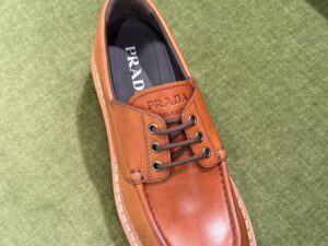 Кожаные дерби Prada Prada Outlet