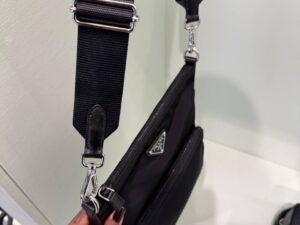 Сумка кросс-боди Prada Prada Outlet