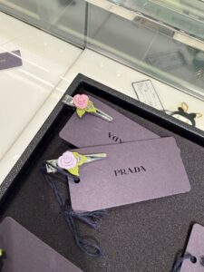 Заколка для волос Prada Prada