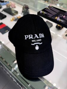 Бейсболка Prada Milano Prada Outlet
