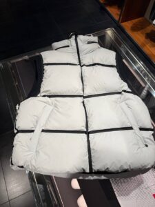 Пуховый жилет Prada Prada Outlet
