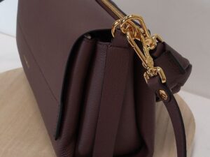 Кожаная сумка Coccinelle Mix Бренды 2 — фото 1 Кожаная сумка Coccinelle Mix Бренды 2