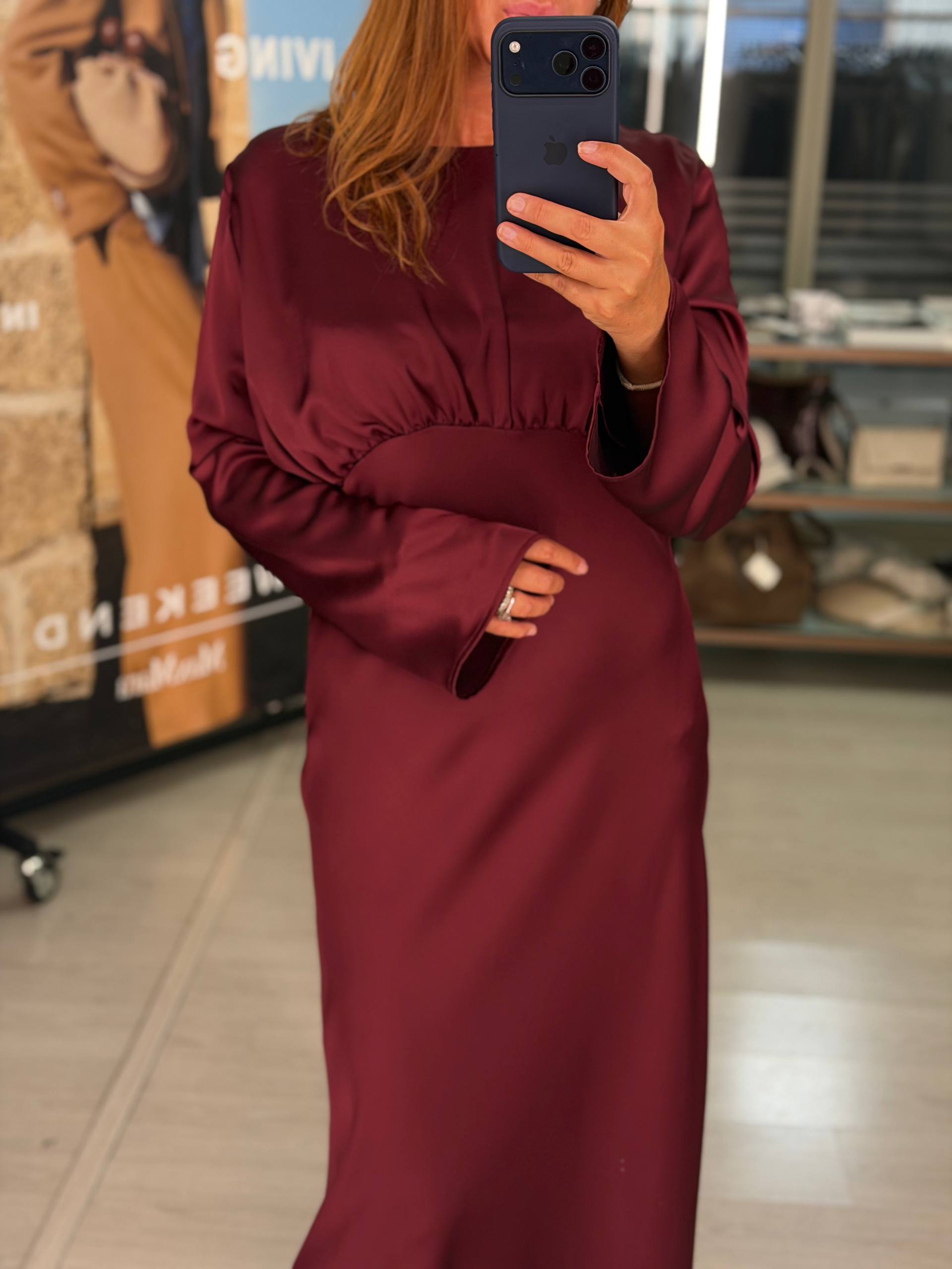 Шелковистое платье макси MaxMara