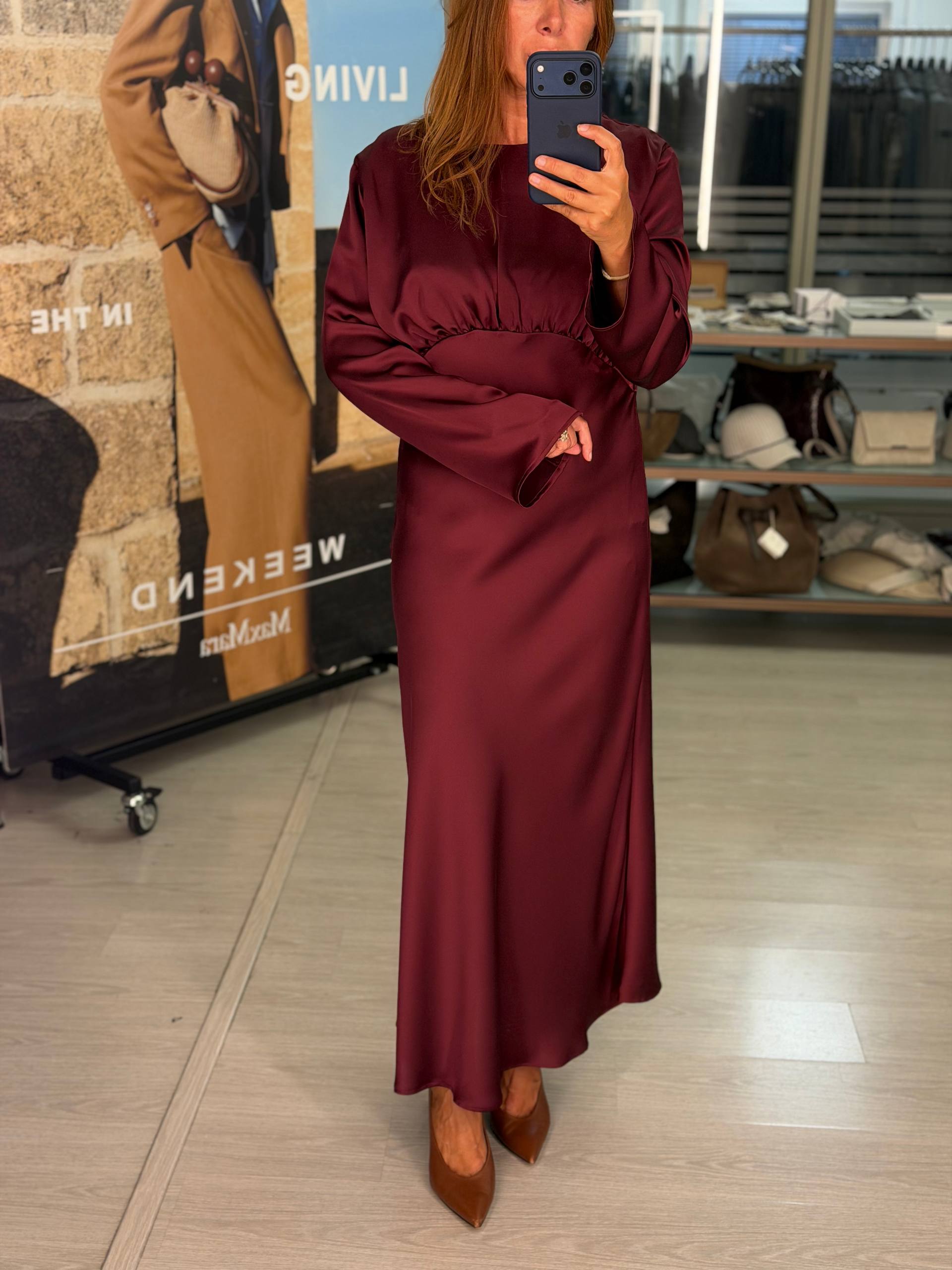 Шелковистое платье макси MaxMara