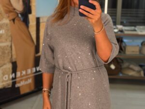 Вязаное платье миди с MaxMara