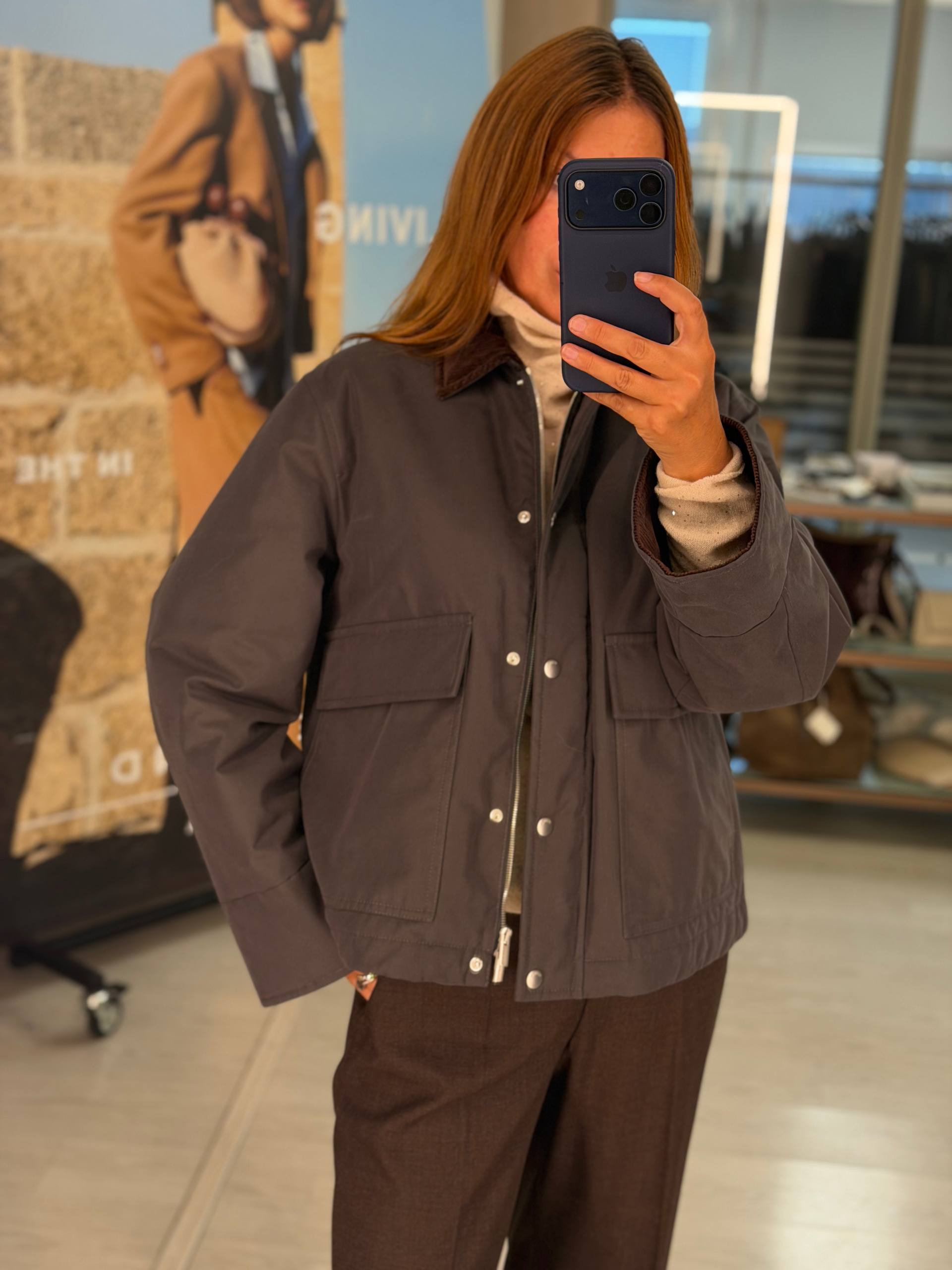 Куртка женская с вельветовым MaxMara