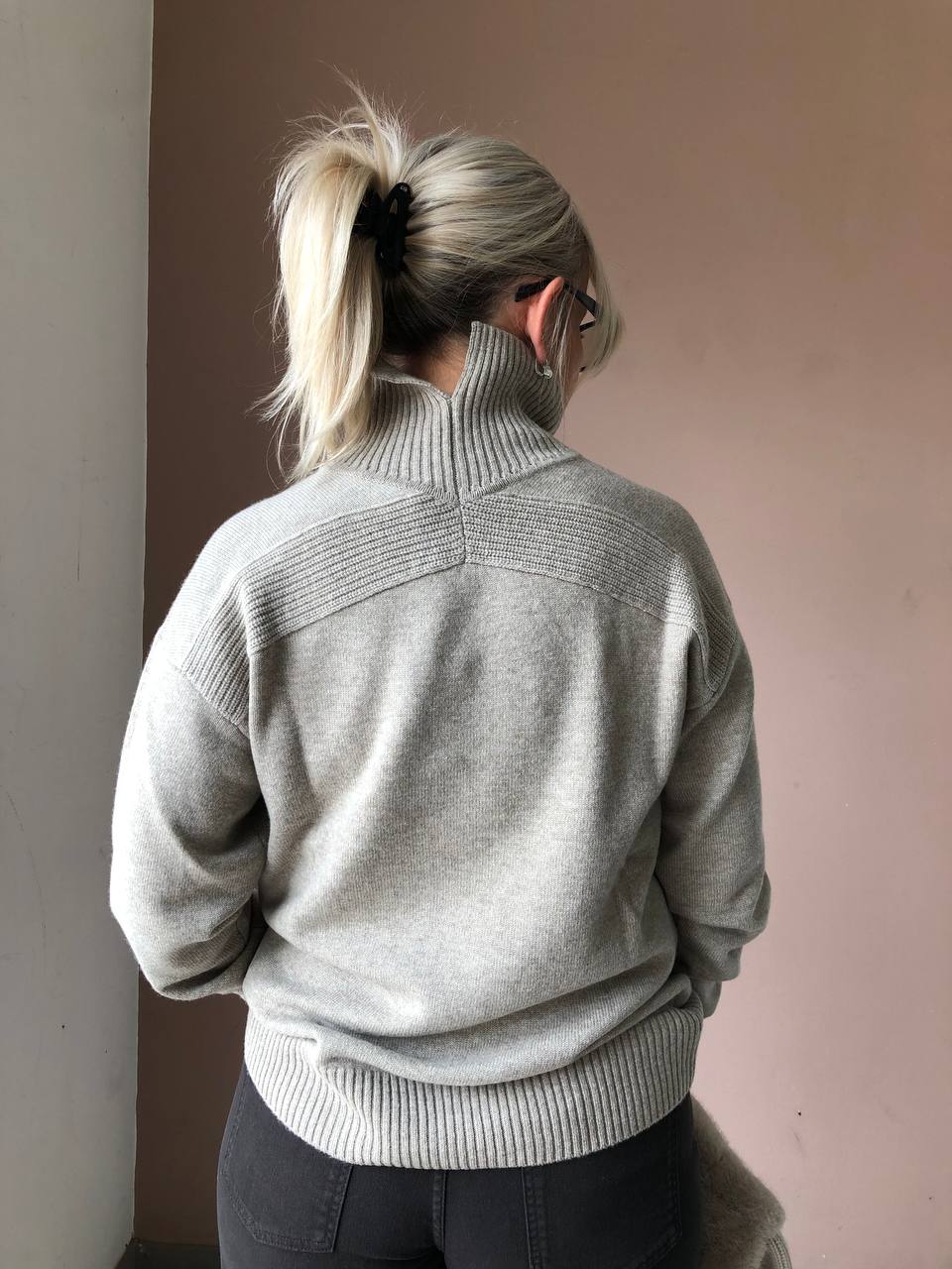 Женский джемпер с высоким MaxMara