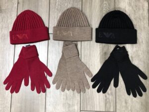 Шапка шерстяная Emporio Armani MaxMara