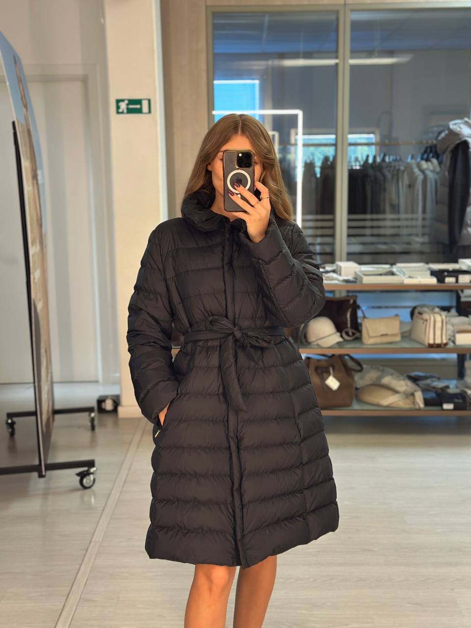 Пуховик удлиненный Weekend Max MaxMara