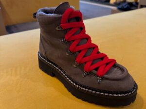 Ботинки замшевые на меху MaxMara