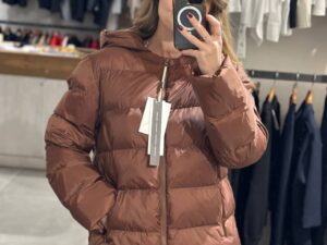 Пуховик женский Max Mara MaxMara — фото 1 Пуховик женский Max Mara MaxMara