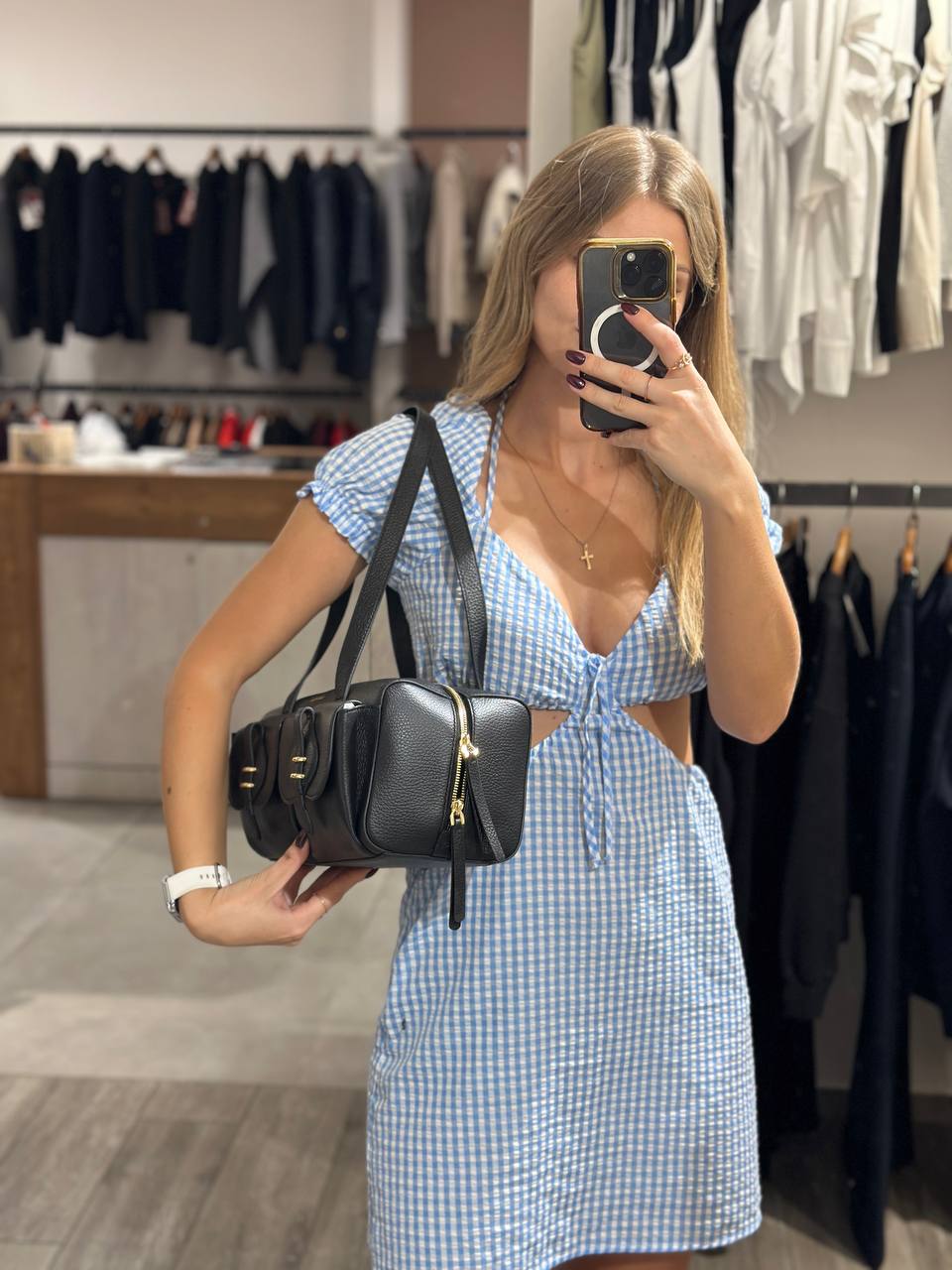 Кожаная сумка Coccinelle MaxMara