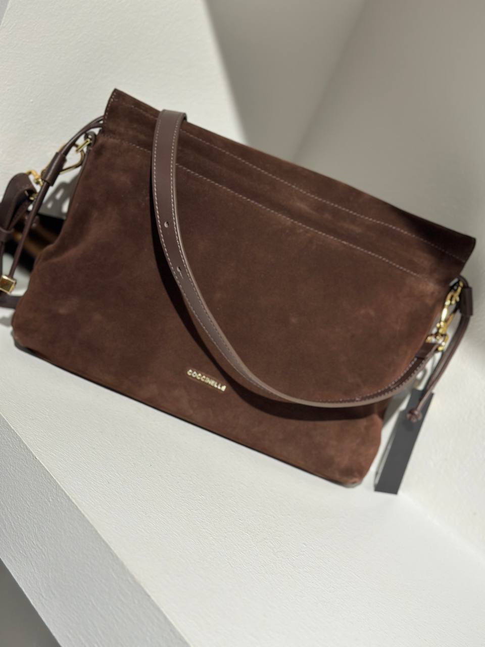 Замшевая сумка Coccinelle MaxMara