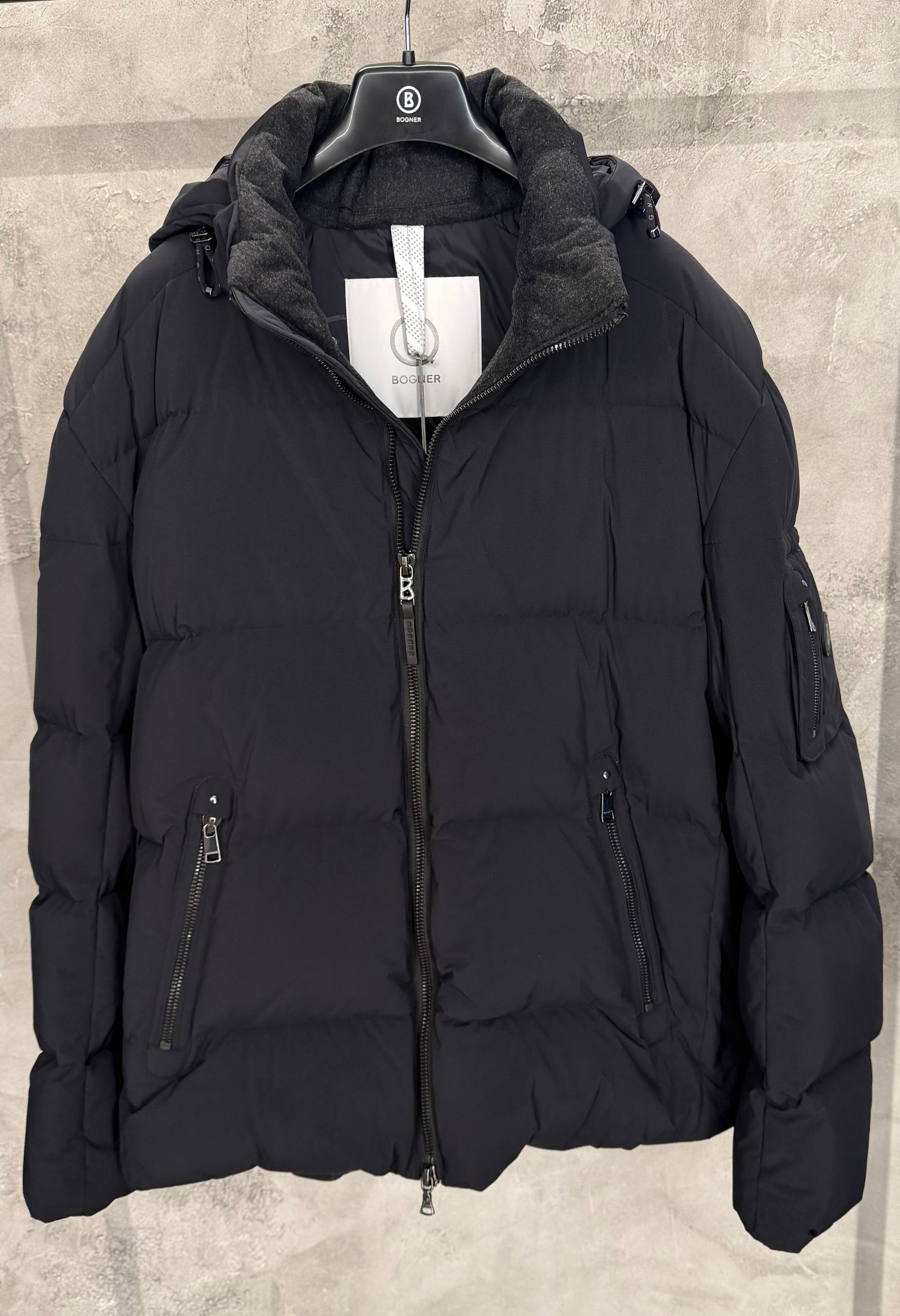 Пуховик мужской Bogner 2 MaxMara