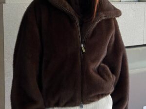 Куртка-бомбер из экомеха MaxMara