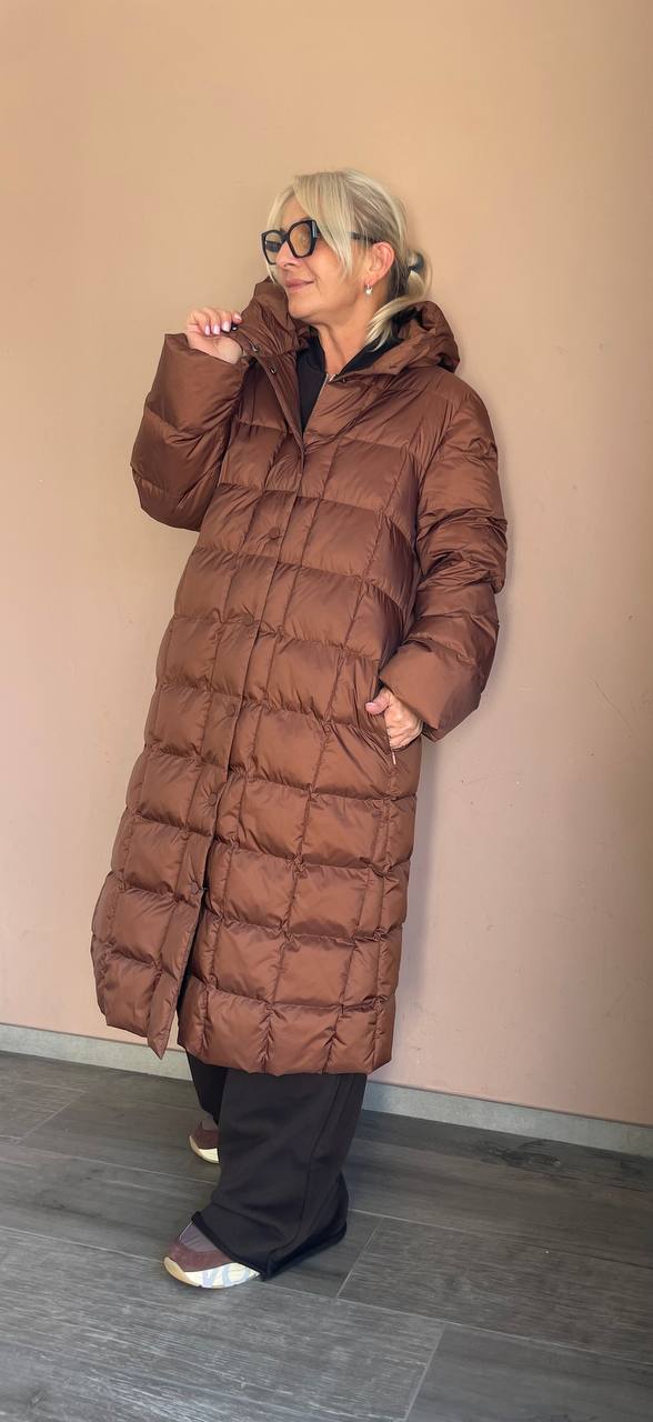 Пальто-пуховик женское стеганое MaxMara