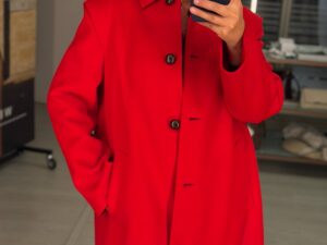 Пальто женское шерстяное красное MaxMara