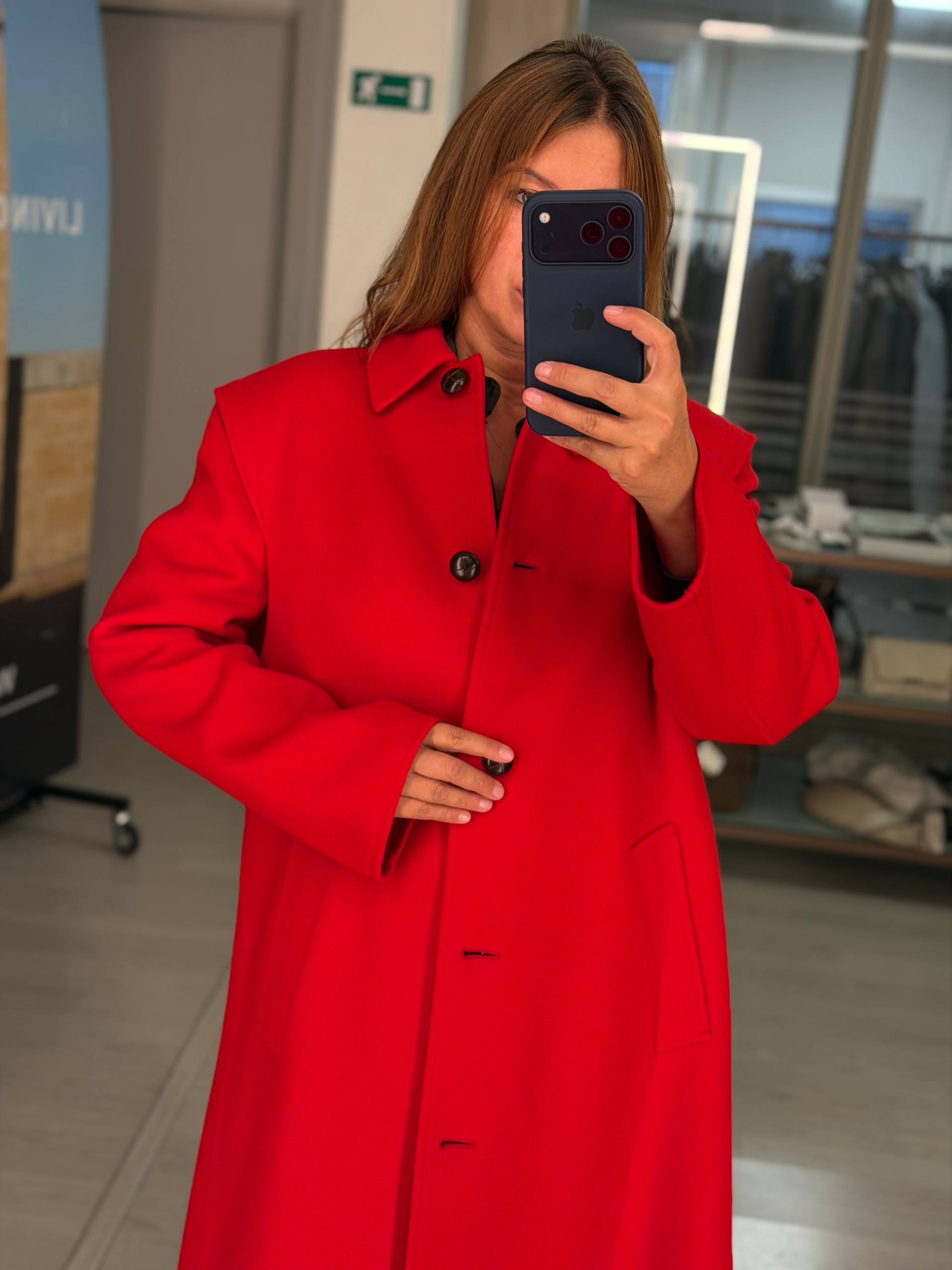 Пальто женское шерстяное красное MaxMara