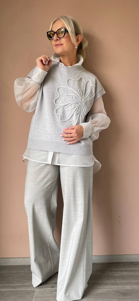 Жилет трикотажный с вышивкой MaxMara