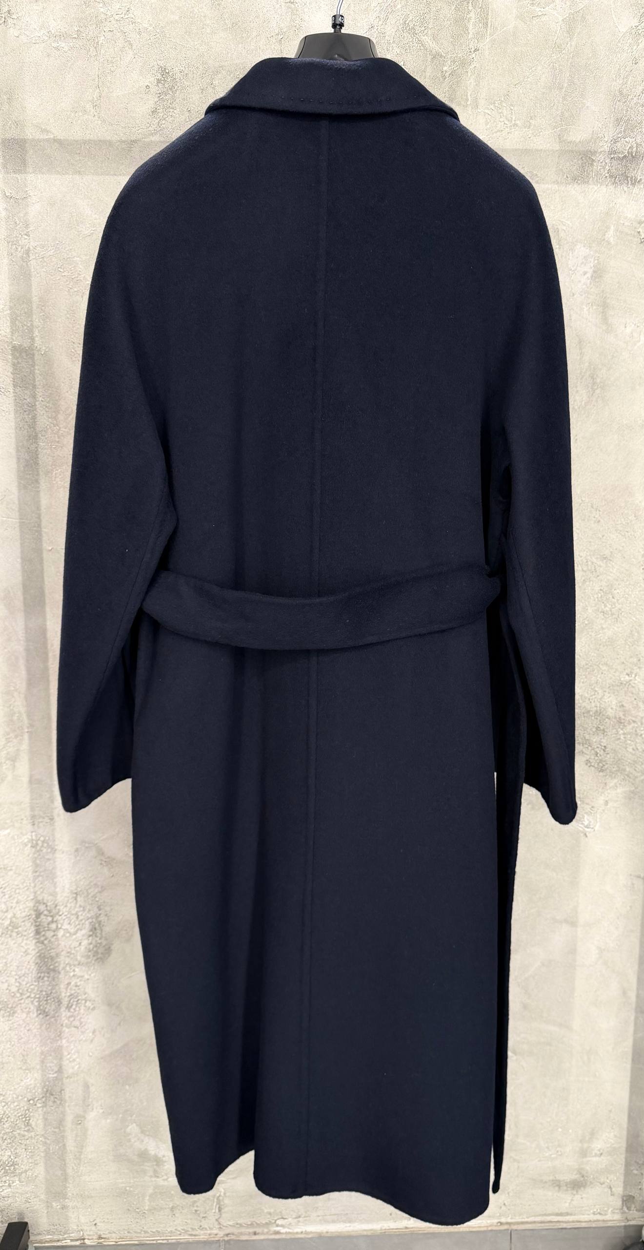 Пальто двубортное макси MaxMara